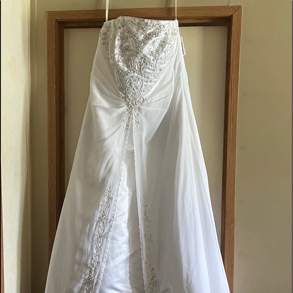 NWT Wedding Dress